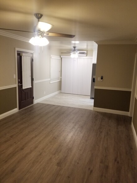 Building Photo - 276 S Sierra Madre Blvd