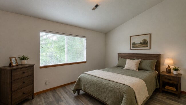 Building Photo - 1042 Tierra Ln