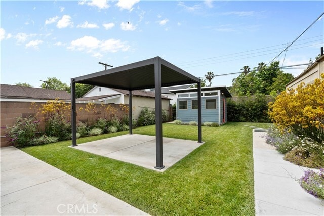 Building Photo - 5935 Irvine Ave