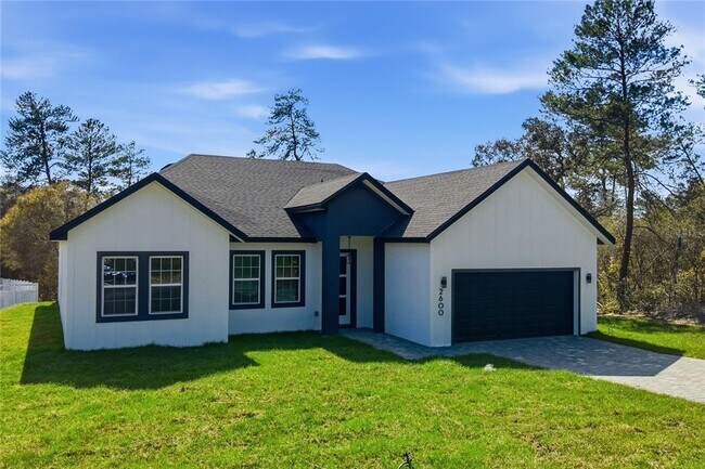 Building Photo - 2600 SW 146th Pl Rd