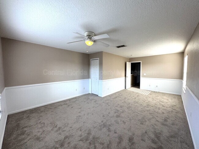 Building Photo - 16183 Old Ash Loop