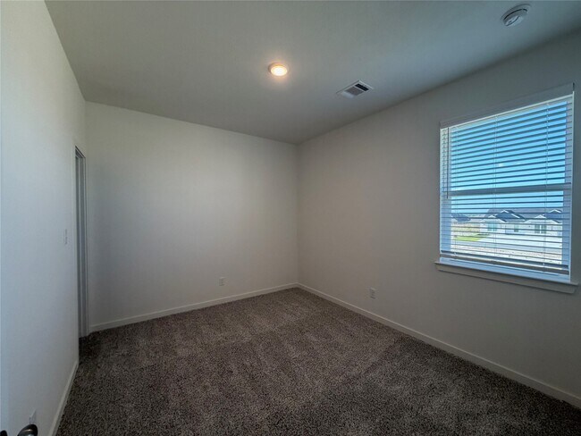 Building Photo - 10661 Berry Branch Lane