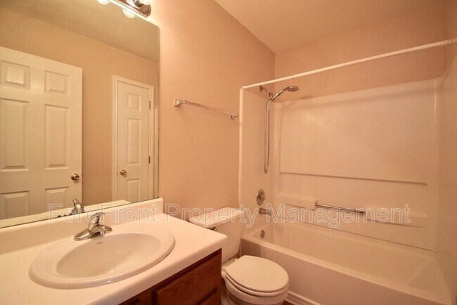 Building Photo - 10527 Cub Haven