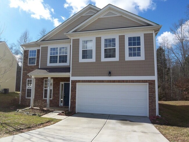 Building Photo - This Four Bedroom Home Has It All!