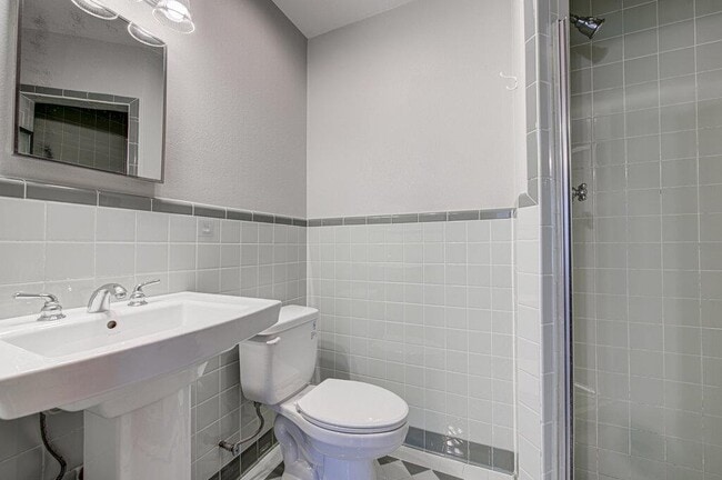 Building Photo - 7803 Lazy Ln