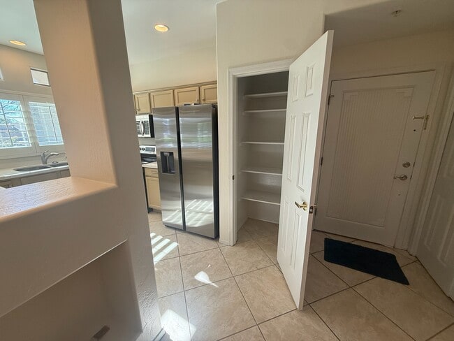 Building Photo - 9100 E Raintree Dr