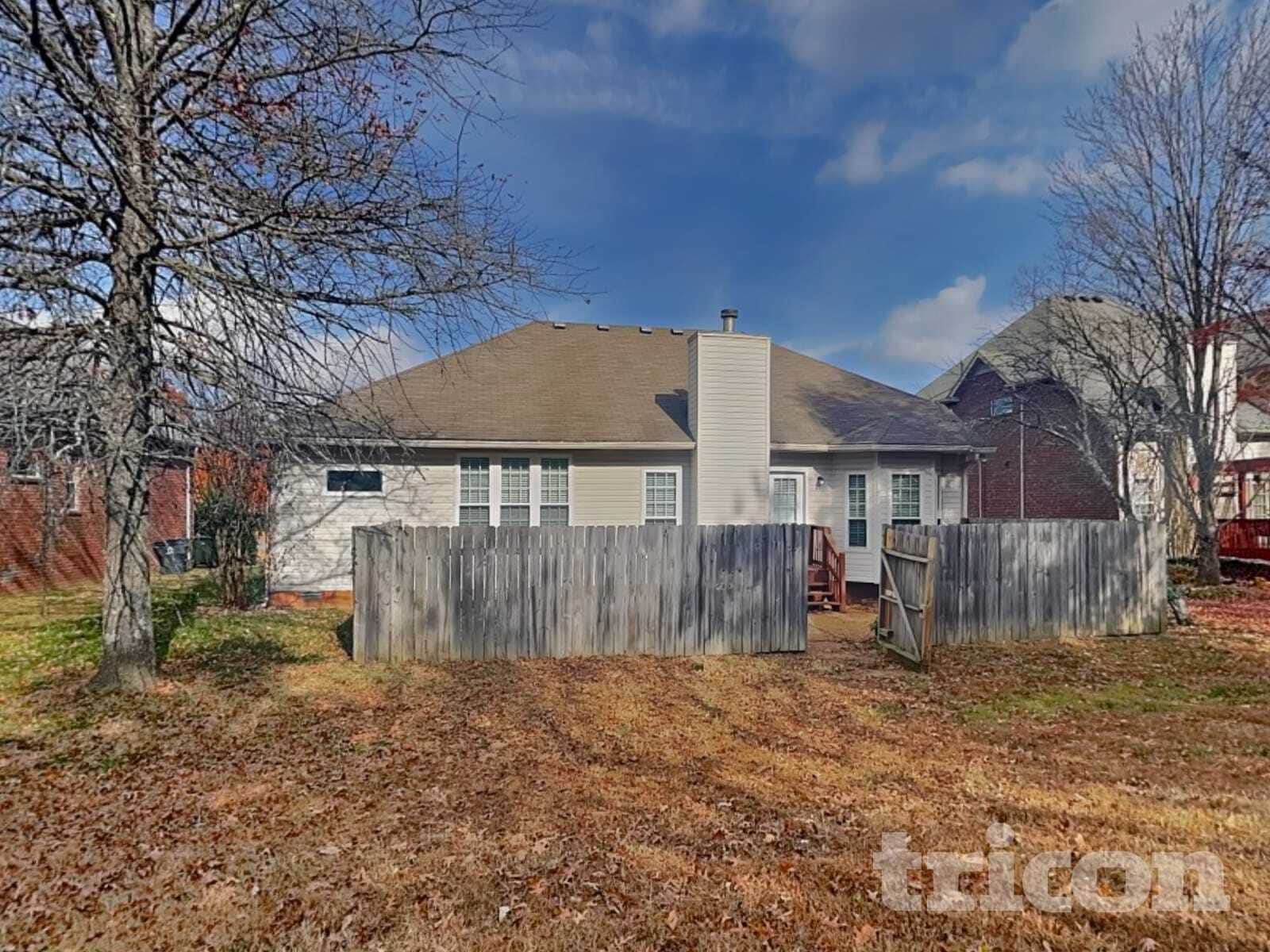 Building Photo - 6640 Sugar Valley Dr