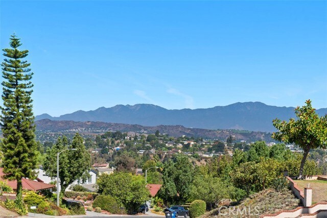 Building Photo - 474 Armitos Pl