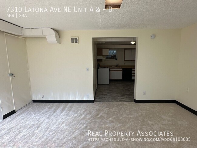 Building Photo - 7310 Latona Ave NE