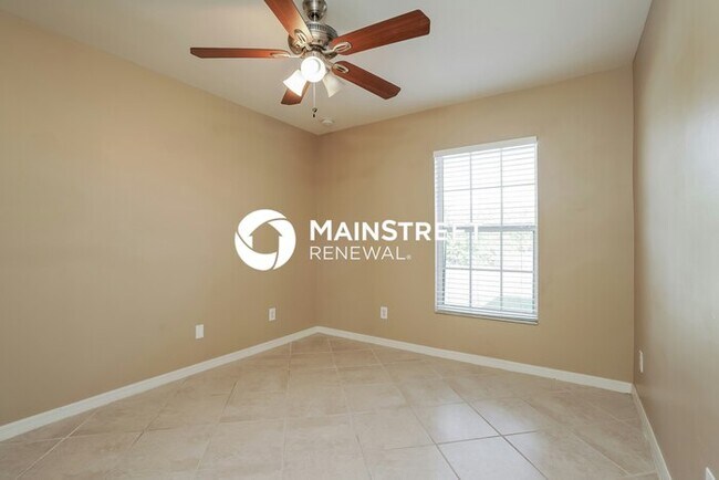 Building Photo - 3 Bedroom Pet-Friendly Home in Lehigh Acres, FL with Main Street Renewal