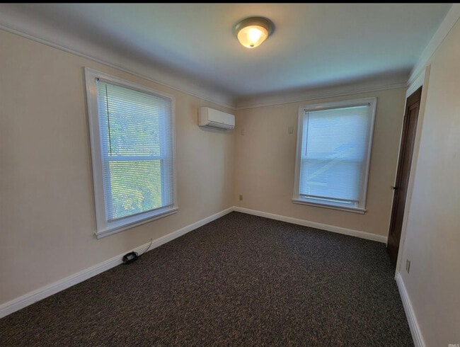 Bedroom 2 - 1003 E Washington St