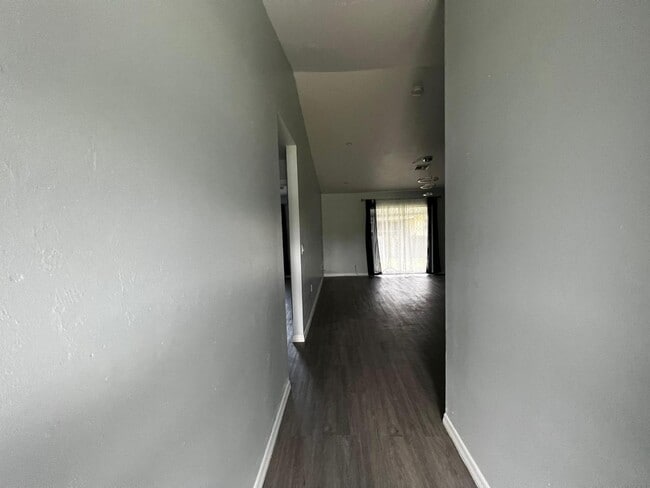 Building Photo - 4877 30th St SW