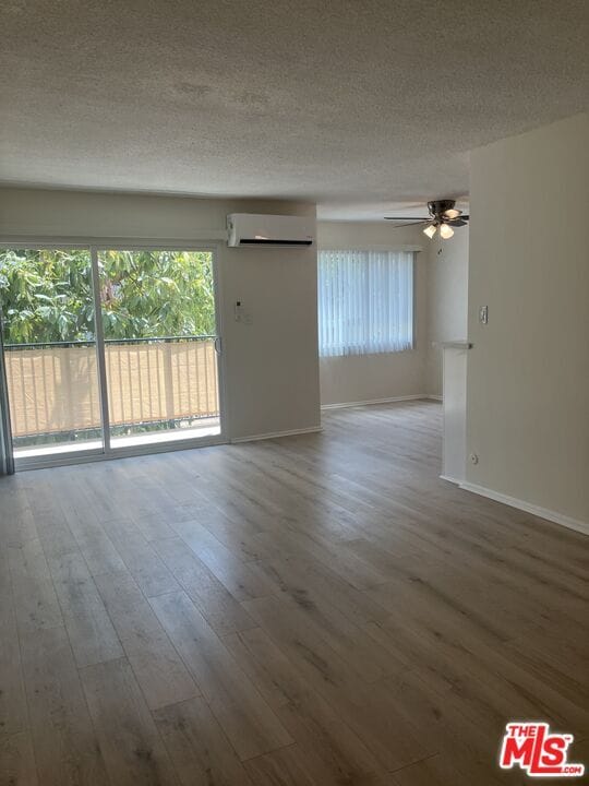 Building Photo - 7521 Hampton Ave