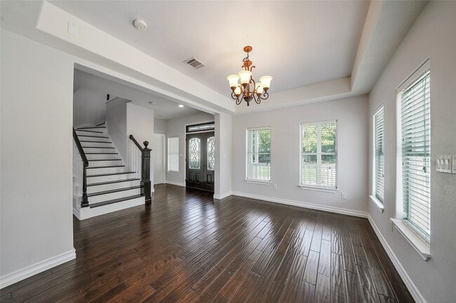 Building Photo - 1213 Wakefield Dr