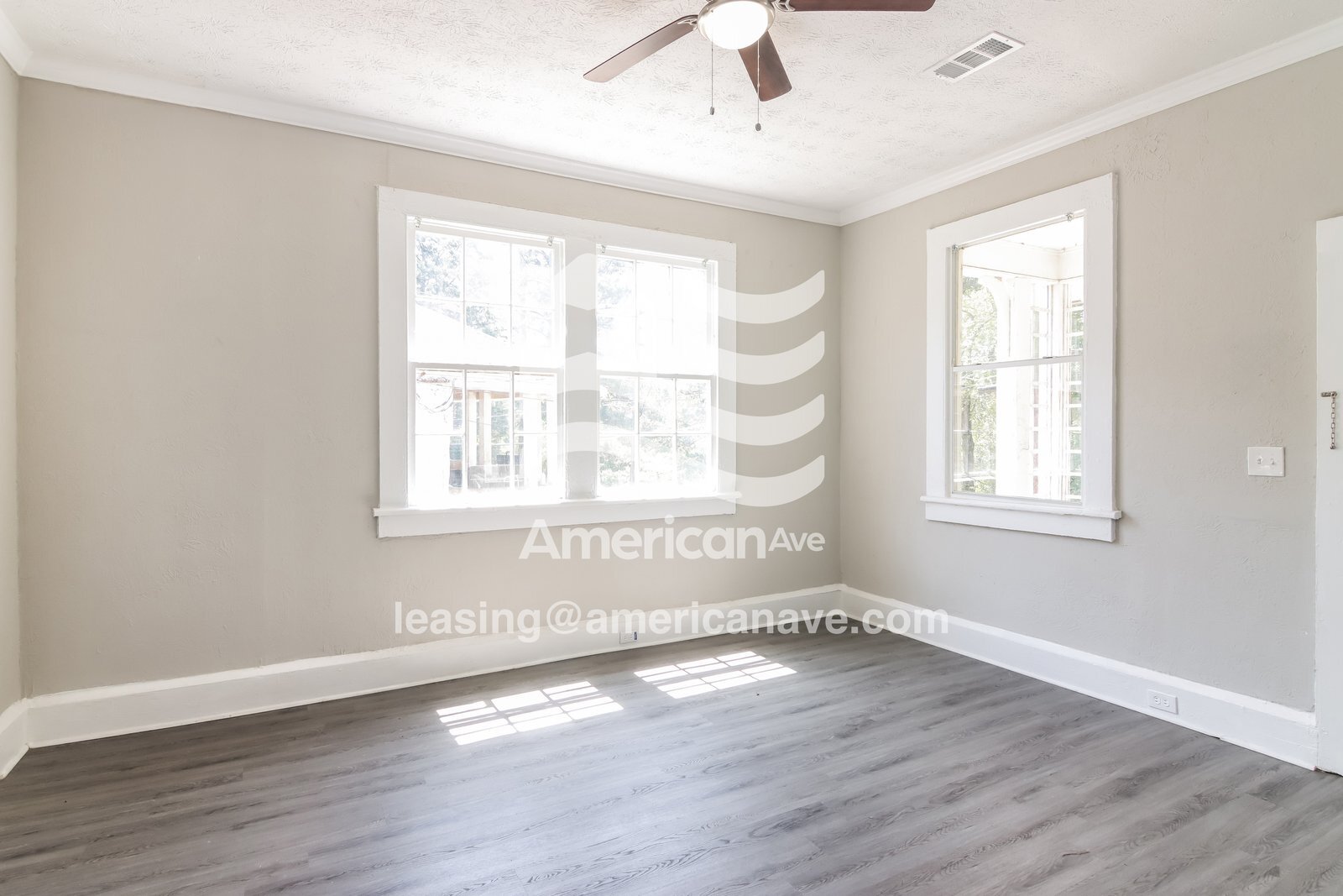 Building Photo - 8 Beechwood Heights