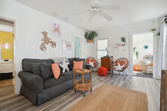 Building Photo - 20 Highland Ave