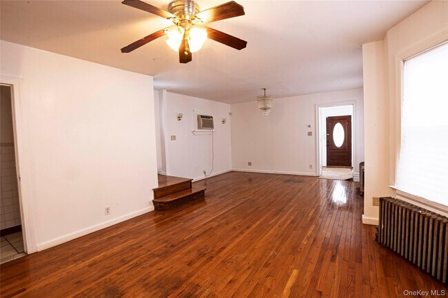 Building Photo - 109-40 175th St