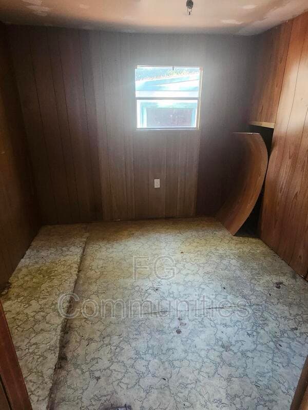 Building Photo - 500 11th St