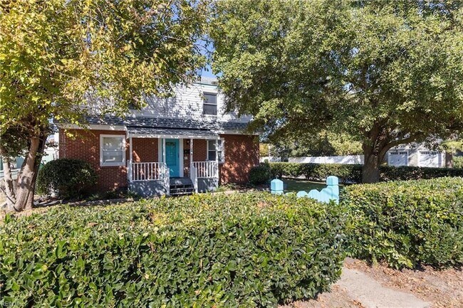 Building Photo - 1200 Little Bay Ave