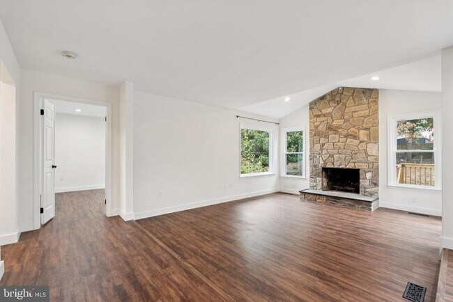 Building Photo - 1291 Mason Mill Ct