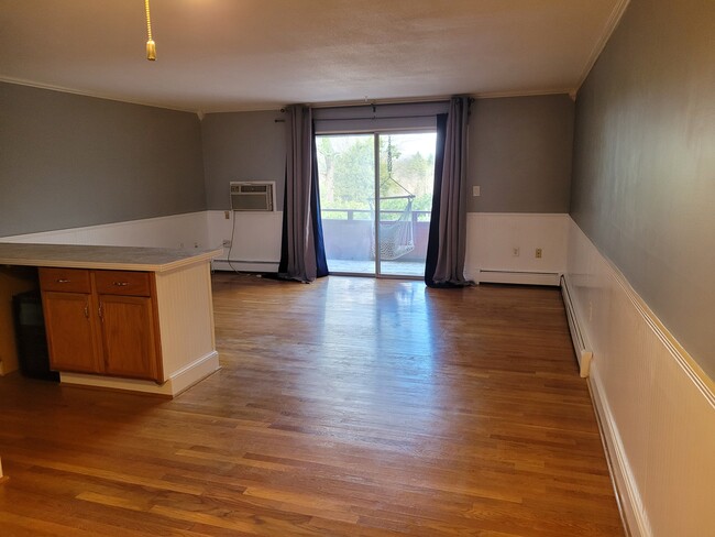 Building Photo - 11 Rambling Brook Ln