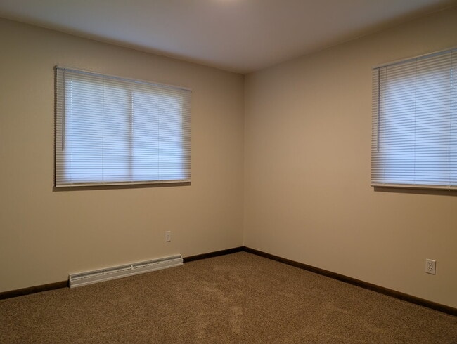 Building Photo - Nice 3 Bedroom Ranch in Appleton