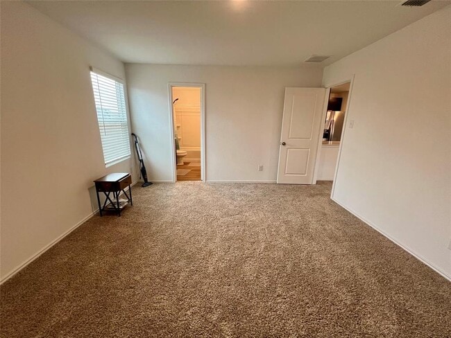 Building Photo - 420 Halfmoon Dr