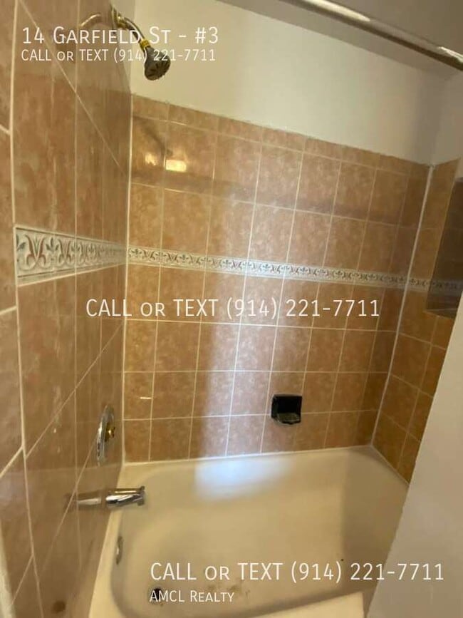 Building Photo - 14 Garfield St