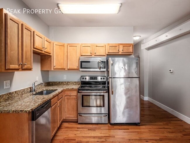 Building Photo - 24 Chittenden Ave