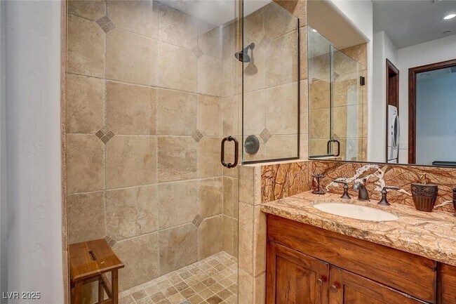 Building Photo - 1608 Liege Dr