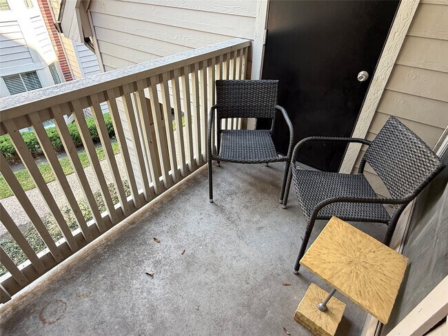 Primary Photo - 1330 Old Spanish Trl