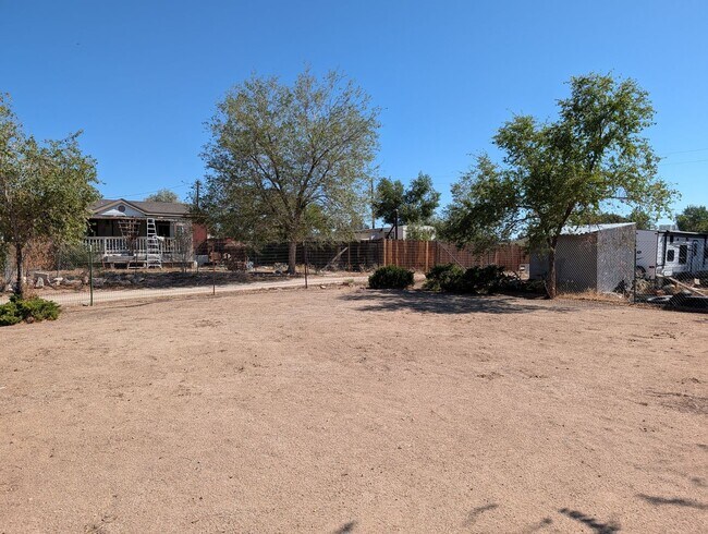 Building Photo - 5737 Klondike Dr