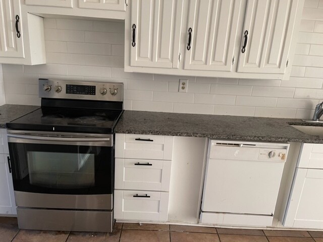 Building Photo - 4022 Walnut Park Cir
