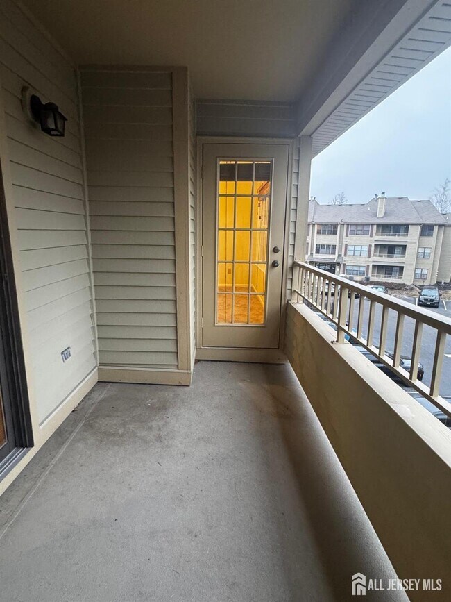 Building Photo - 1109 Stoneridge Cir