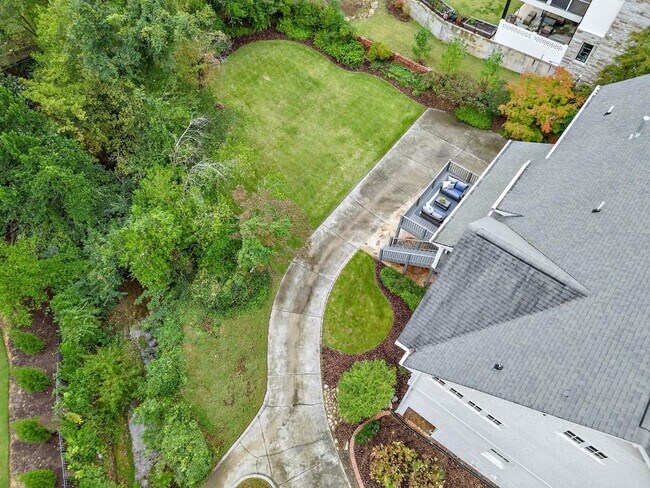 Building Photo - 1737 Barnesdale Way NE