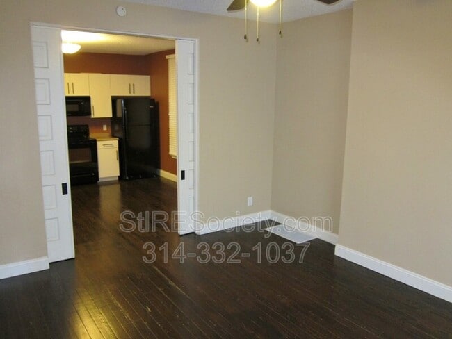 Building Photo - 3618 Hartford St