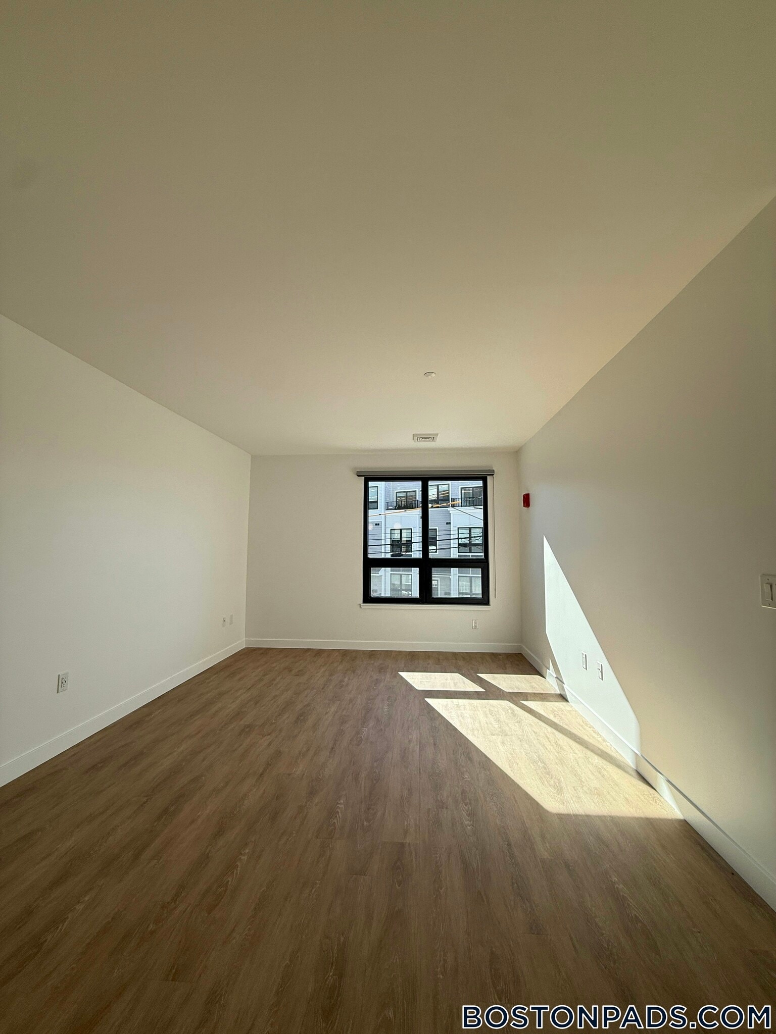 Building Photo - 199 Gardner St