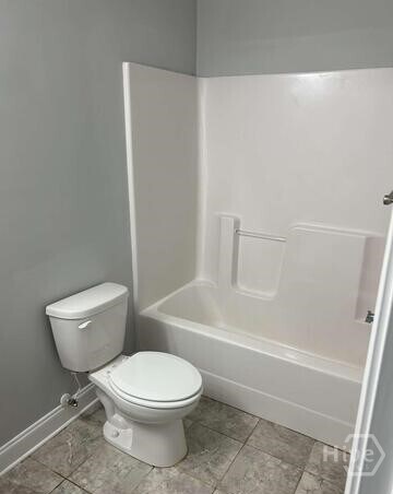 Building Photo - 1021 Binghampton Cir