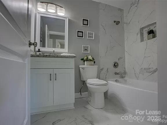 Building Photo - 1208 Fontana Ave