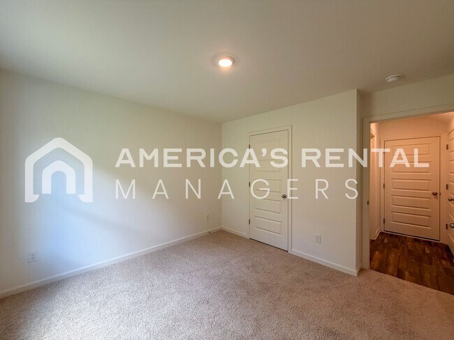 Building Photo - DEPOSIT PENDING! New Construction Home for Rent!
