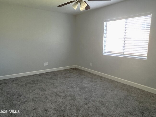 Building Photo - 4532 E Pinto Valley Rd