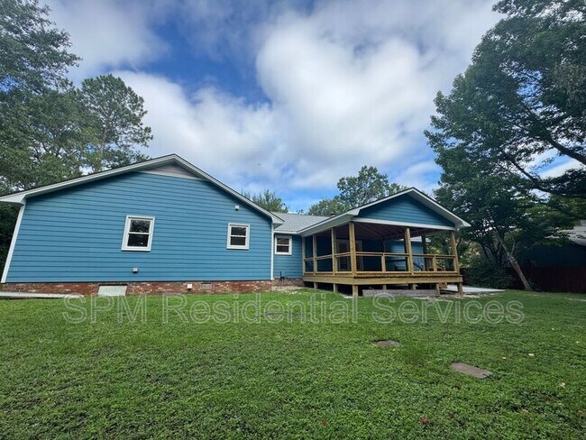 Building Photo - 542 Aquarius Dr