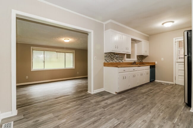 Building Photo - Charming 3 Bedroom Home in North Augusta