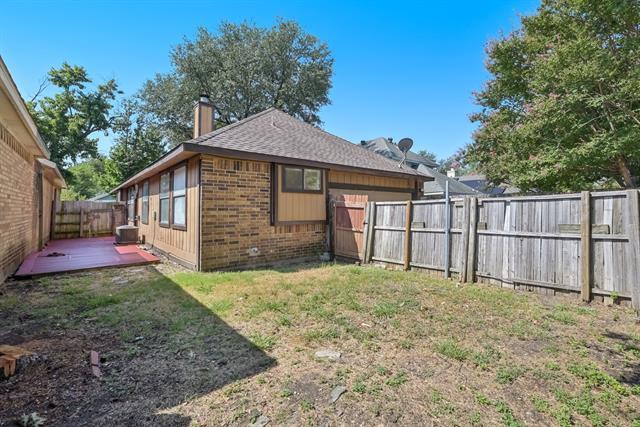 Building Photo - 1221 Wheatfield Dr