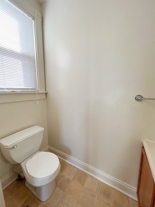 Building Photo - 1315-1317 North 18th Street