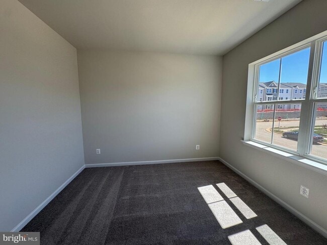 Building Photo - 51 Trout Lily Dr