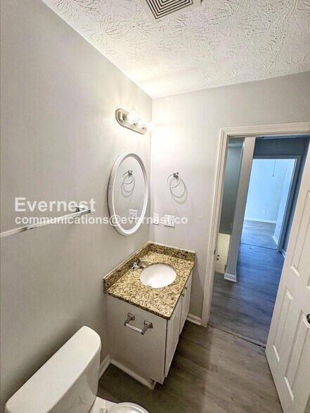 Building Photo - 201 Coldsprings Ct