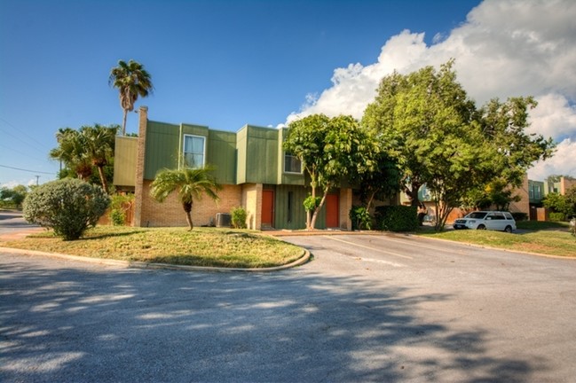 Building Photo - Harlingen Estates