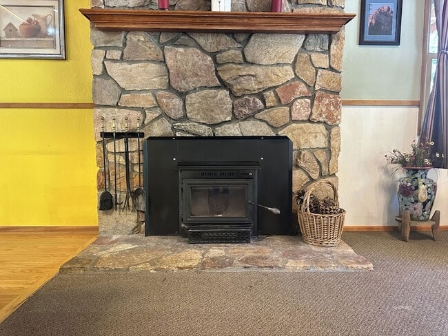 Building Photo - 26748 Mcmahan