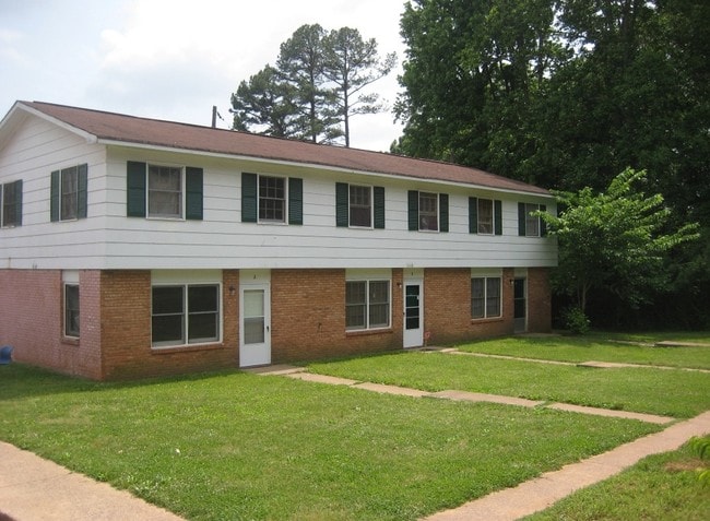 Cambridge Park Townhomes Charlotte, NC Apartment Finder